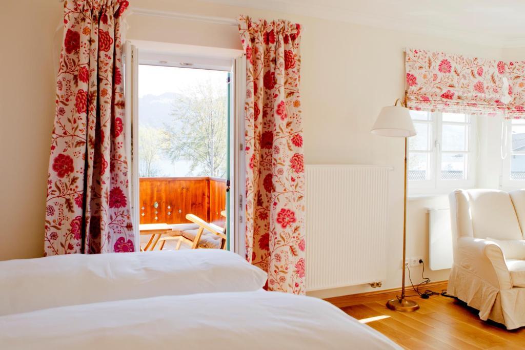 Landhaus Marinella Hotel Garni Bad Wiessee Pokoj fotografie